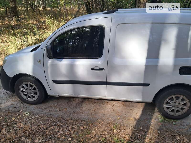 Мінівен Renault Kangoo 2010 в Дніпрі