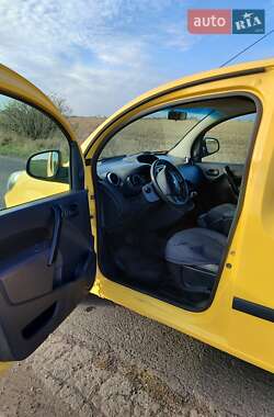 Грузовой фургон Renault Kangoo 2013 в 
