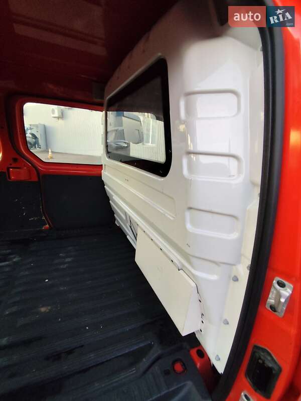 Грузовой фургон Renault Kangoo 2018 в Киеве фото 19 Грузовой фургон Renault Kangoo 2018 в Киеве