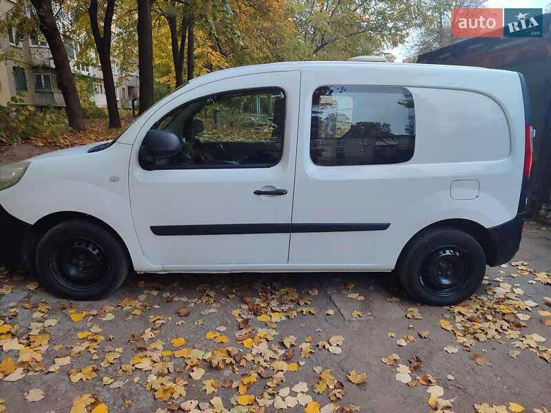 Минивэн Renault Kangoo 2015 в Днепре