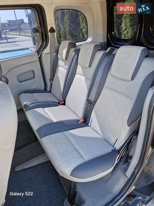 Минивэн Renault Kangoo 2010 в Черновцах