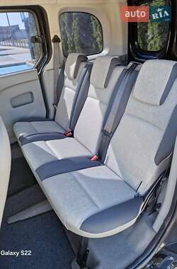 Минивэн Renault Kangoo 2010 в 