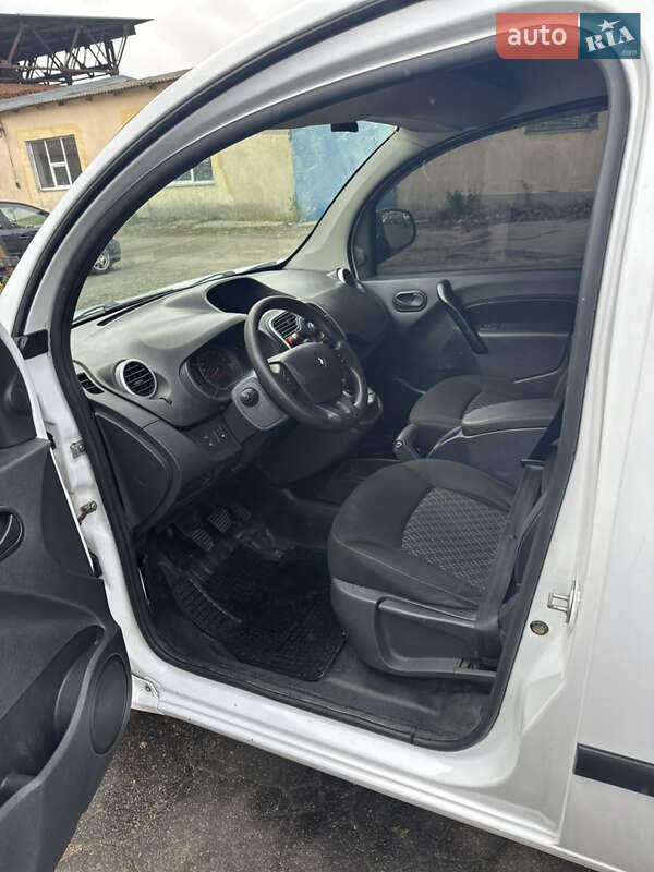 Вантажний фургон Renault Kangoo 2015 в Умані фото 8 Вантажний фургон Renault Kangoo 2015 в Умані