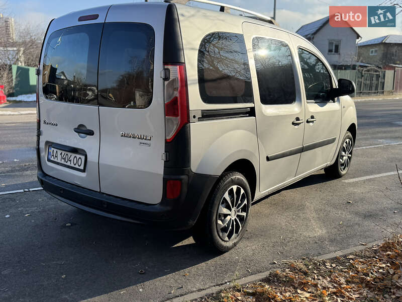 Минивэн Renault Kangoo 2016 в Киеве фото 5 Минивэн Renault Kangoo 2016 в Киеве