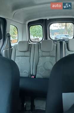 Минивэн Renault Kangoo 2012 в 