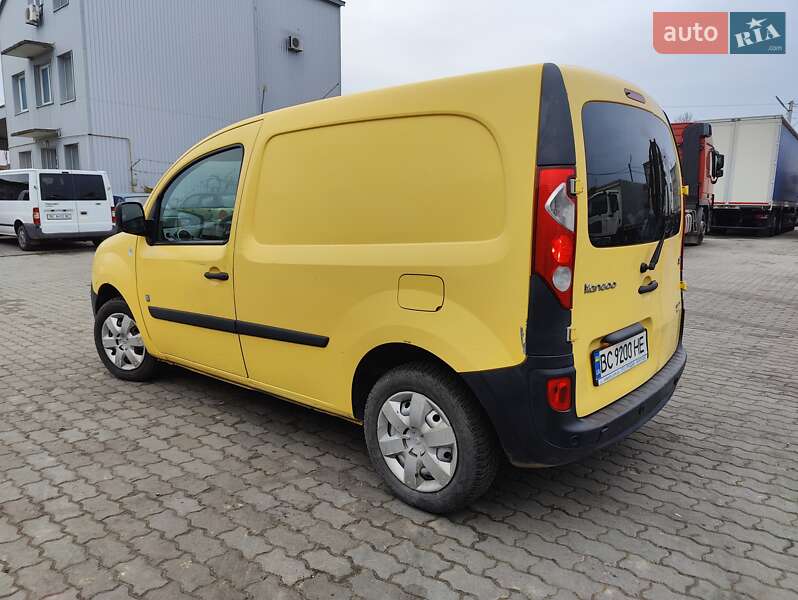 Вантажний фургон Renault Kangoo 2012 в Львові