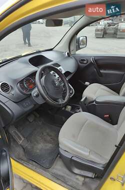 Вантажний фургон Renault Kangoo 2012 в Львові