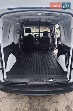 Грузовой фургон Renault Kangoo 2021 в 