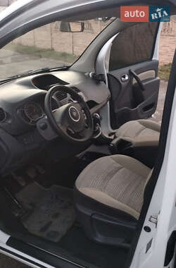 Минивэн Renault Kangoo 2012 в 