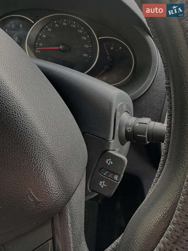 Грузовой фургон Renault Kangoo 2016 в Львове