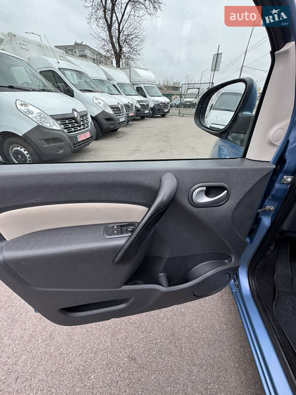 Минивэн Renault Kangoo 2012 в Киеве
