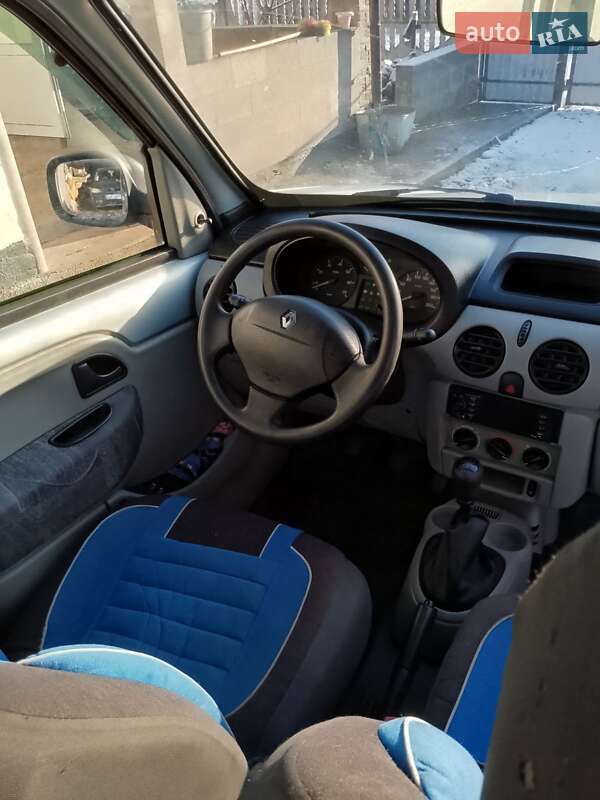Мінівен Renault Kangoo 2005 в Іллінцях