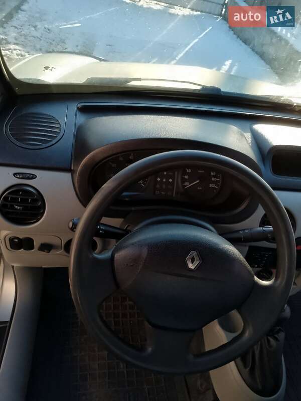 Мінівен Renault Kangoo 2005 в Іллінцях