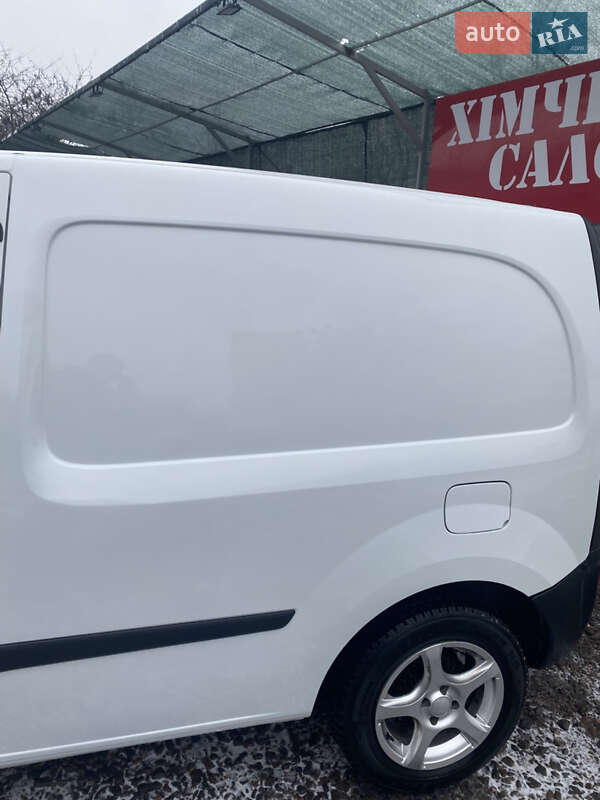 Грузовой фургон Renault Kangoo 2013 в Первомайске