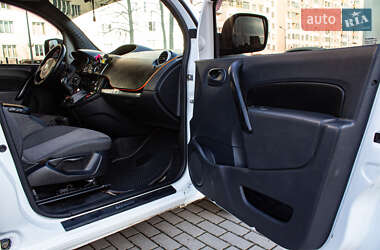 Минивэн Renault Kangoo 2011 в 