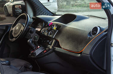 Минивэн Renault Kangoo 2011 в 