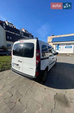 Минивэн Renault Kangoo 2009 в Надворной