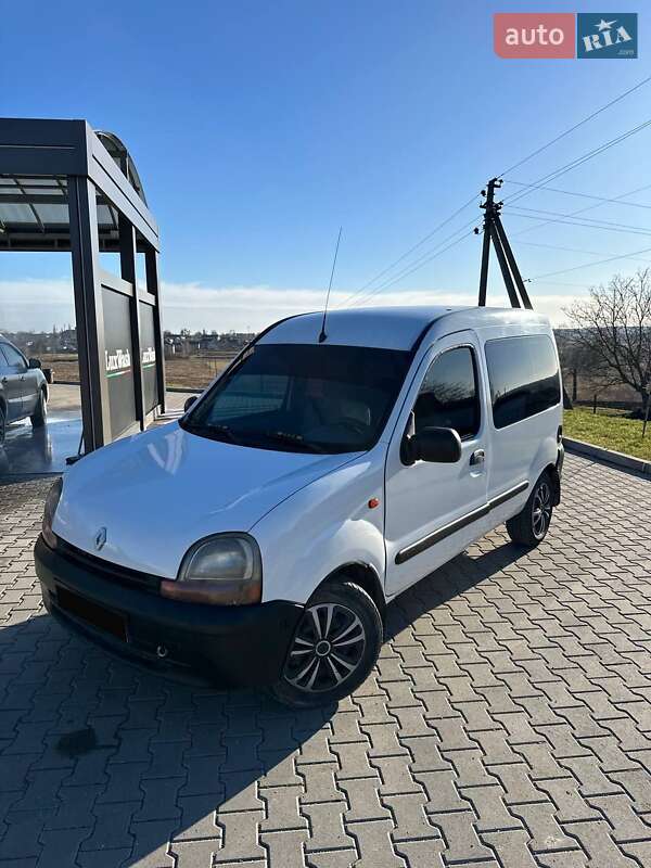 Минивэн Renault Kangoo 2000 в Шумске фото 21 Минивэн Renault Kangoo 2000 в Шумске