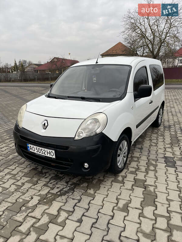 Мінівен Renault Kangoo 2008 в Іршаві