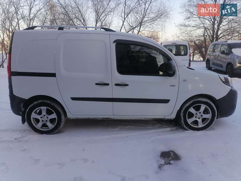 Грузовой фургон Renault Kangoo 2018 в Киеве