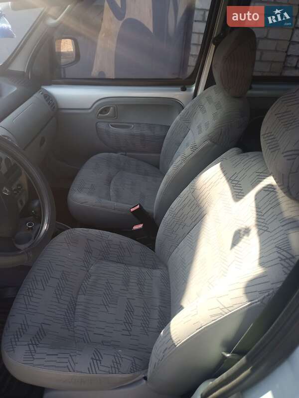 Мінівен Renault Kangoo 2006 в Кривому Розі