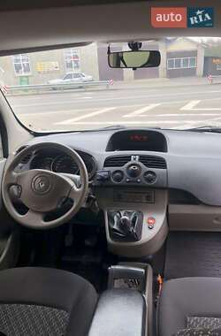 Минивэн Renault Kangoo 2009 в Могилев-Подольске