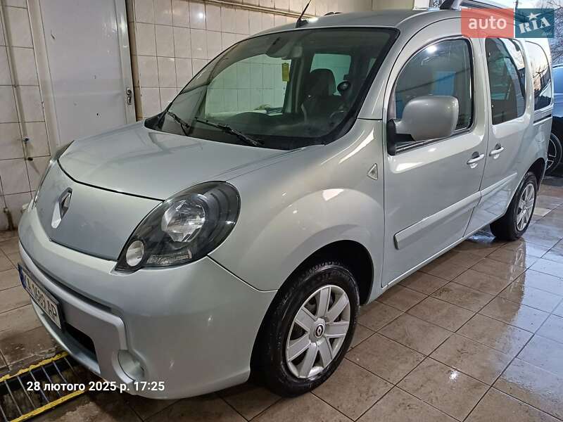 Мінівен Renault Kangoo 2012 в Миколаєві