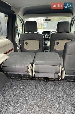 Минивэн Renault Kangoo 2010 в 