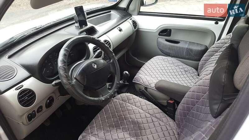 Минивэн Renault Kangoo 2004 в Звенигородке