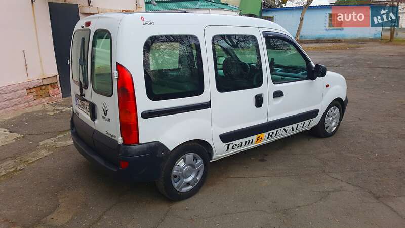 Минивэн Renault Kangoo 2004 в Звенигородке