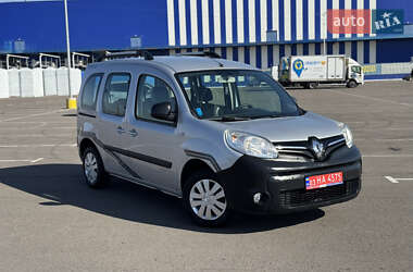 Минивэн Renault Kangoo 2015 в Ровно