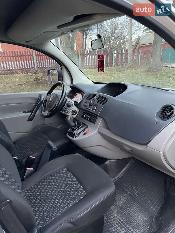 Минивэн Renault Kangoo 2009 в Александрие фото 15 Минивэн Renault Kangoo 2009 в Александрие