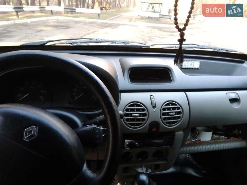 Минивэн Renault Kangoo 2008 в Краснограде фото 6 Минивэн Renault Kangoo 2008 в Краснограде