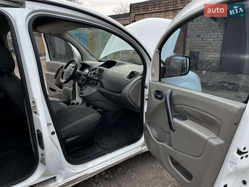 Минивэн Renault Kangoo 2008 в Кривом Роге