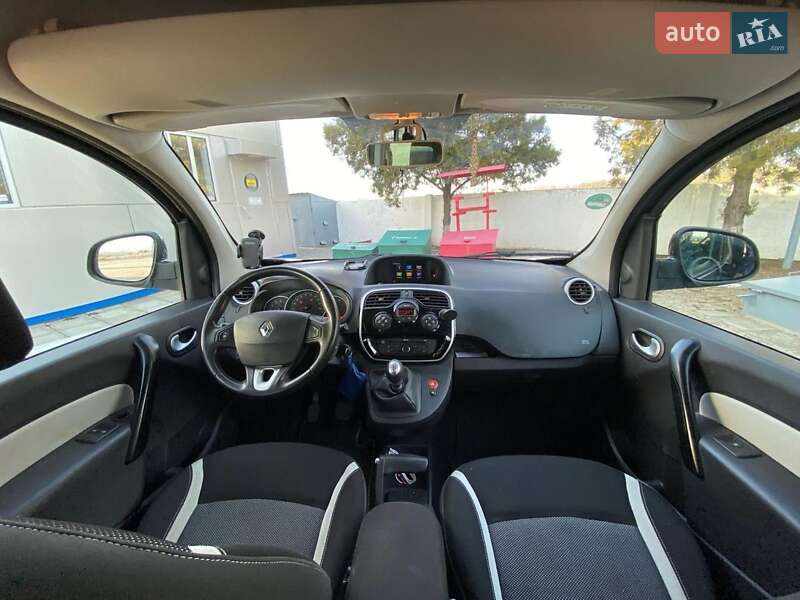 Минивэн Renault Kangoo 2015 в Арцизе
