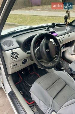 Грузовой фургон Renault Kangoo 2006 в 