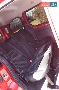 Минивэн Renault Kangoo 2014 в 