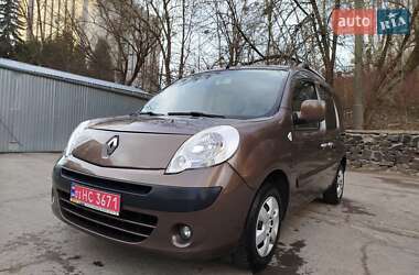 Минивэн Renault Kangoo 2011 в 