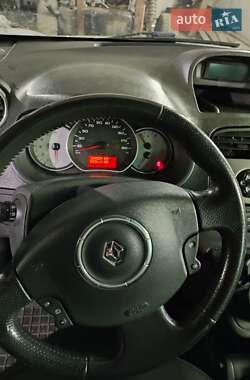 Минивэн Renault Kangoo 2012 в 