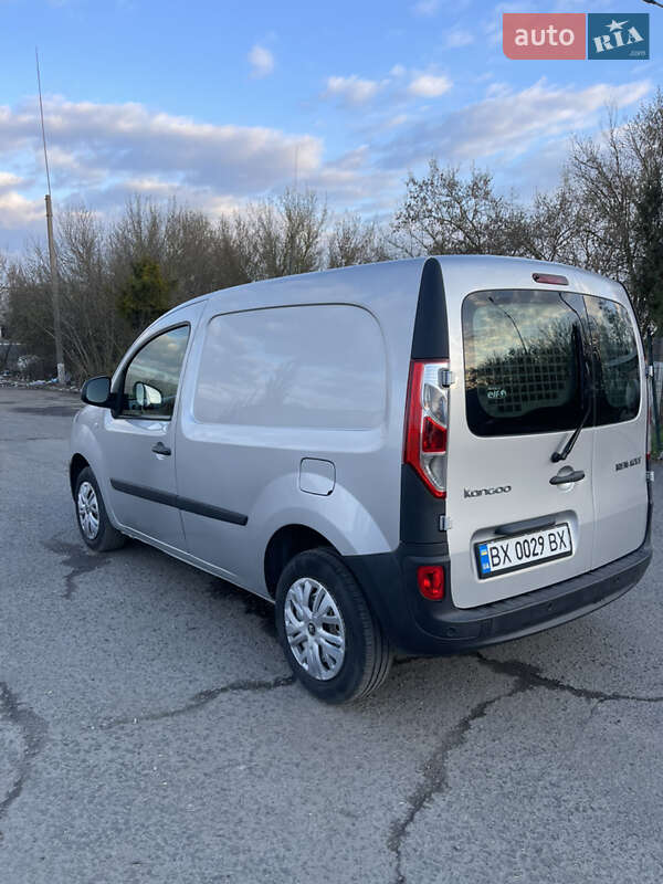 Грузовой фургон Renault Kangoo 2017 в Хмельницком