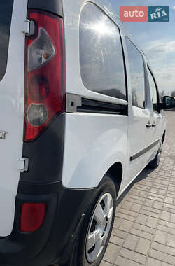 Минивэн Renault Kangoo 2013 в 