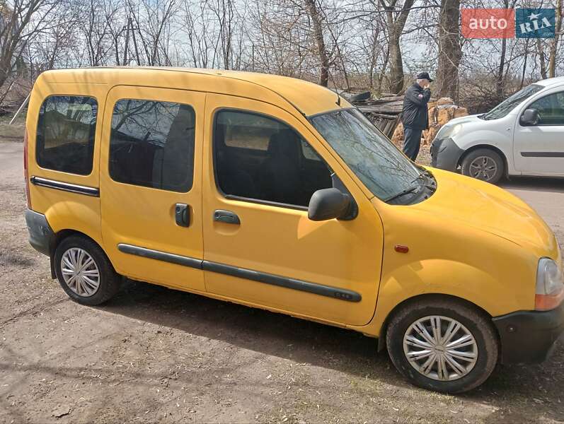 Минивэн Renault Kangoo 2000 в Сновске