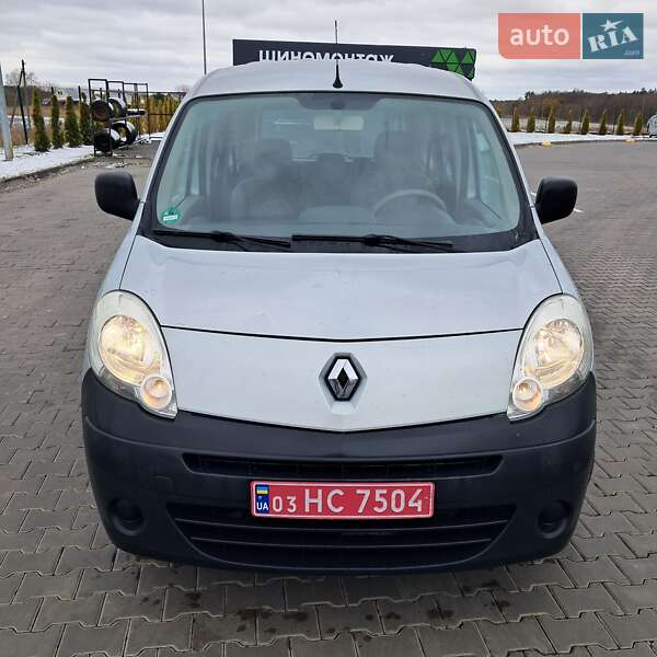 Минивэн Renault Kangoo 2008 в Луцке