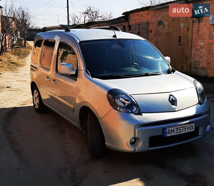Минивэн Renault Kangoo 2011 в Бердичеве