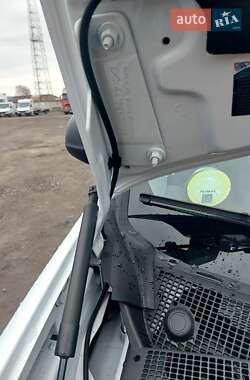 Грузовой фургон Renault Kangoo 2020 в 