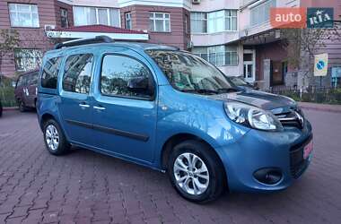 Мінівен Renault Kangoo 2015 в 