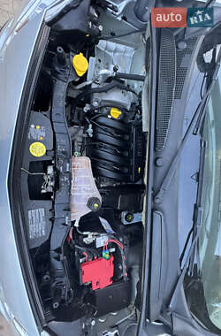 Минивэн Renault Kangoo 2012 в 