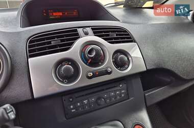 Минивэн Renault Kangoo 2012 в 