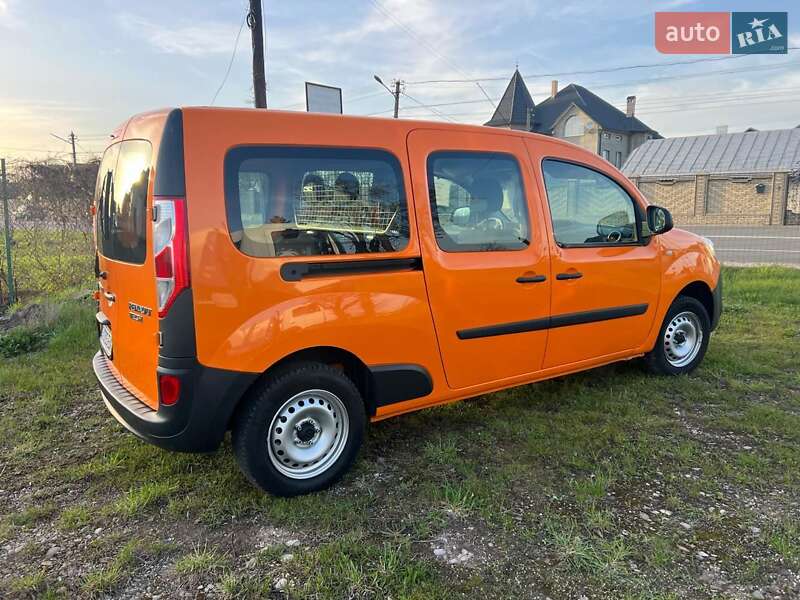 Мінівен Renault Kangoo 2017 в Чернівцях