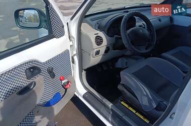Минивэн Renault Kangoo 2002 в 